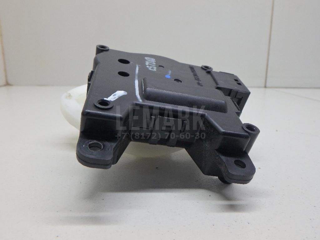 Моторчик заслонки отопителя