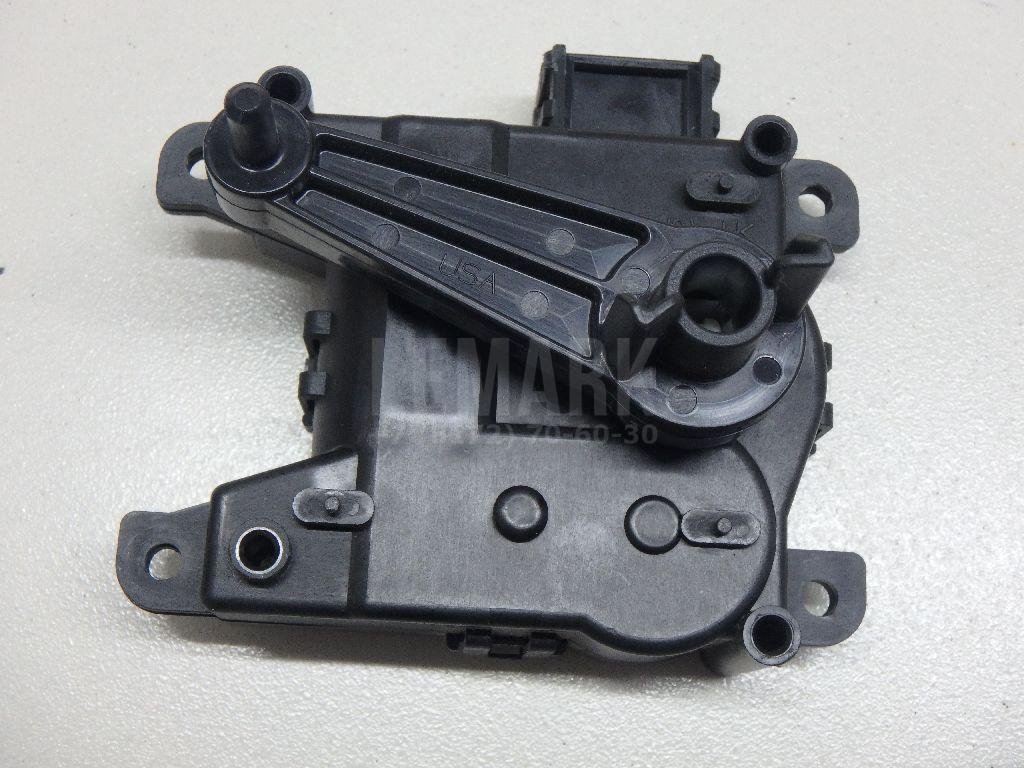 Моторчик заслонки отопителя