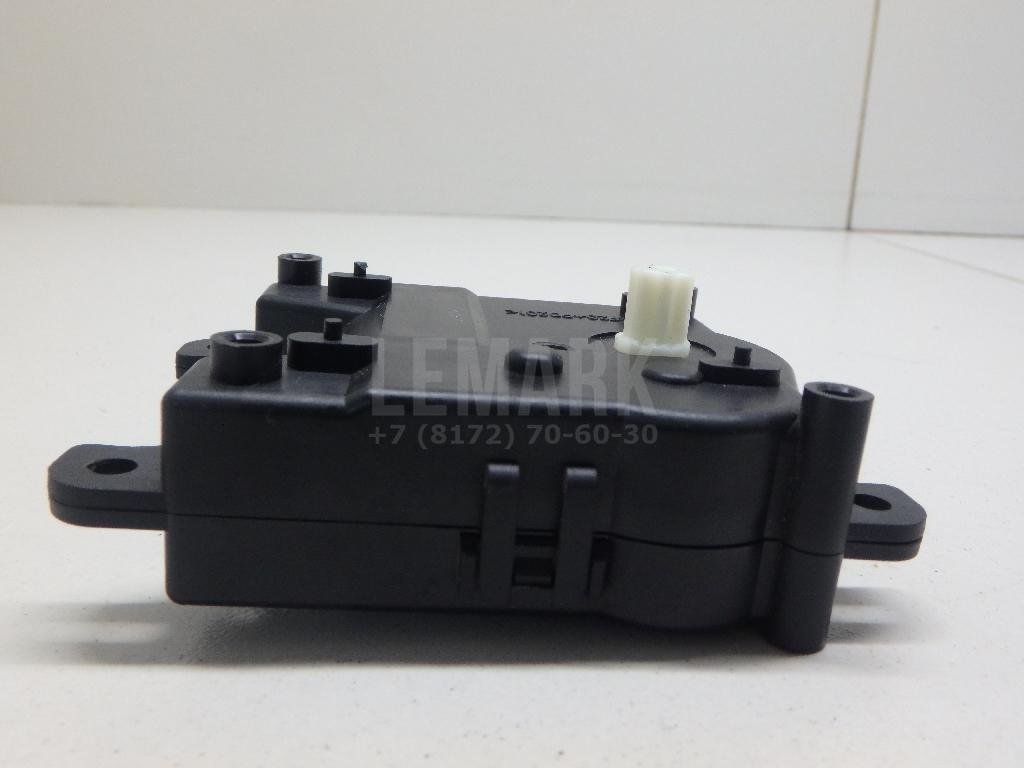 Моторчик заслонки отопителя