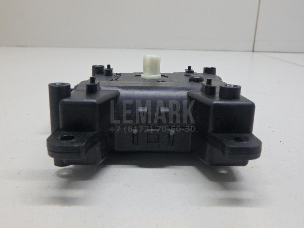 Моторчик заслонки отопителя