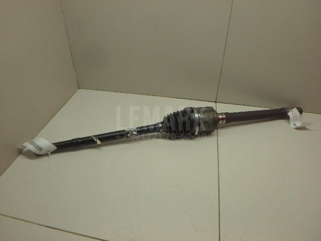 Полуось передняя правая