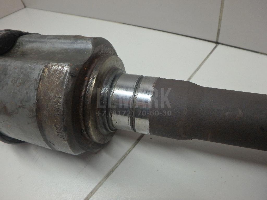 Полуось передняя правая