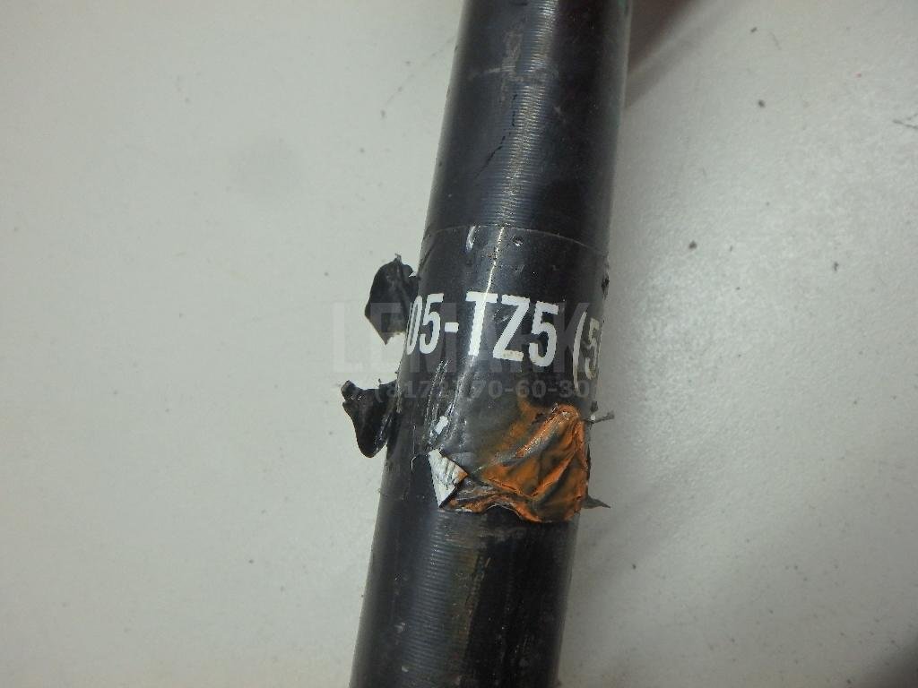 Полуось передняя правая