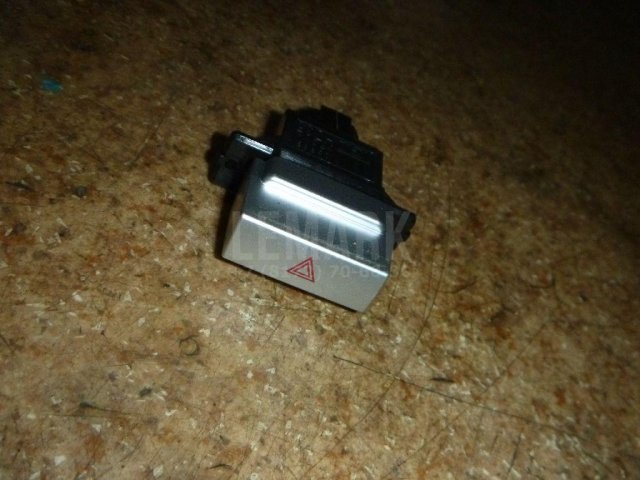 Кнопка аварийной сигнализации