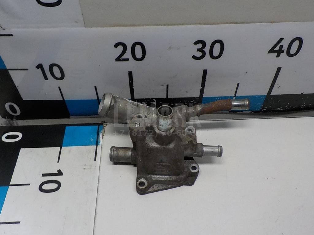 Фланец двигателя системы охлаждения