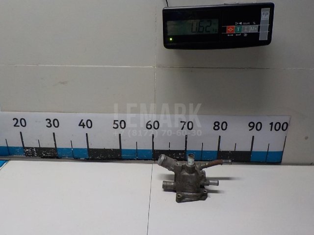 Фланец двигателя системы охлаждения