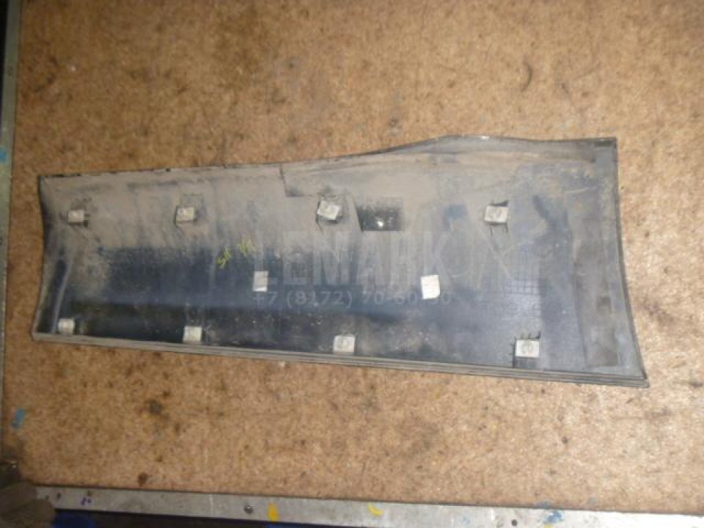 Накладка двери задней левой