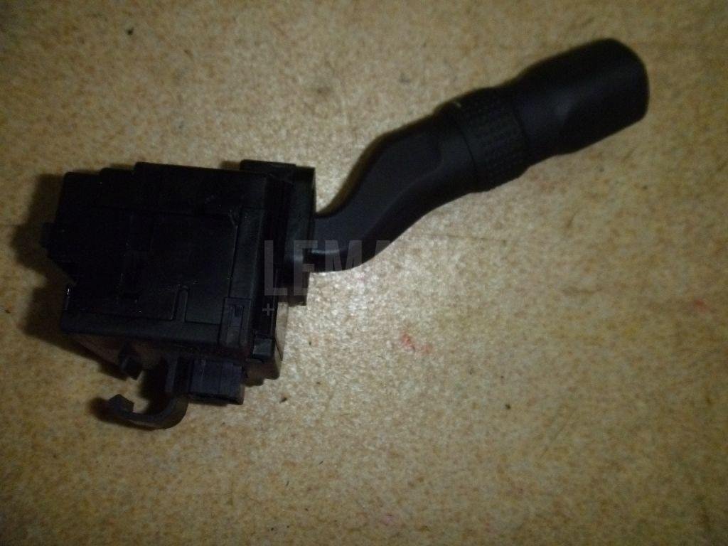 Переключатель поворотов подрулевой