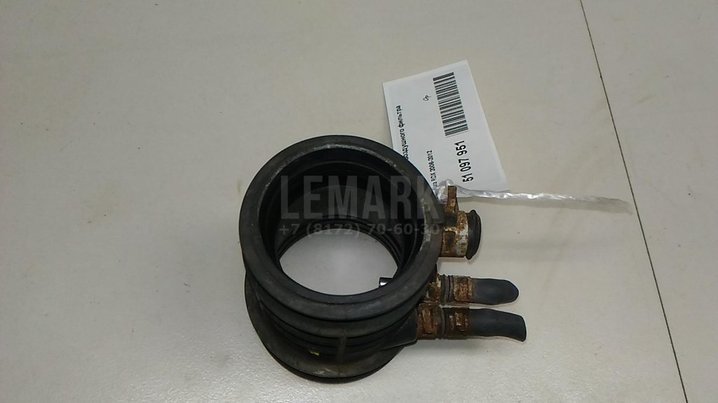 Патрубок воздушного фильтра