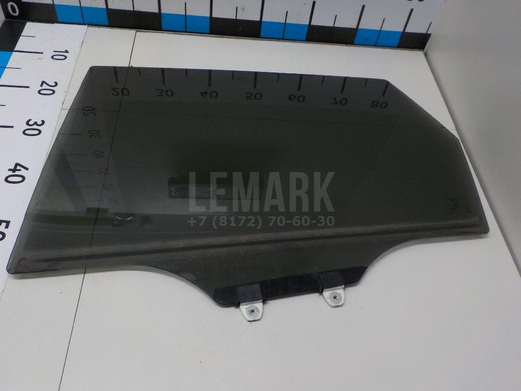 Стекло двери задней левой