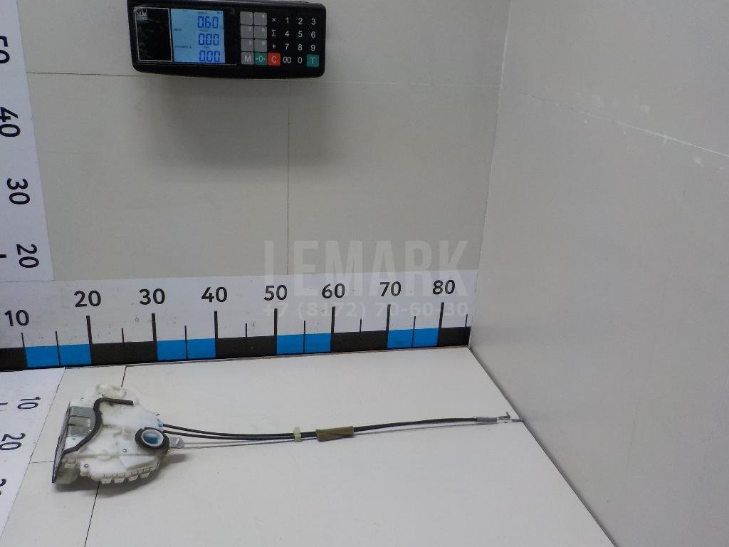 Замок двери задней правой