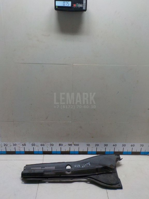 Решетка стеклооч. (планка под лобовое стекло)