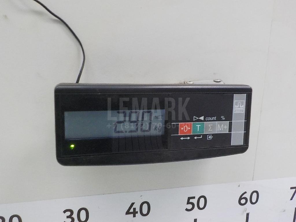 Стекло двери передней правой