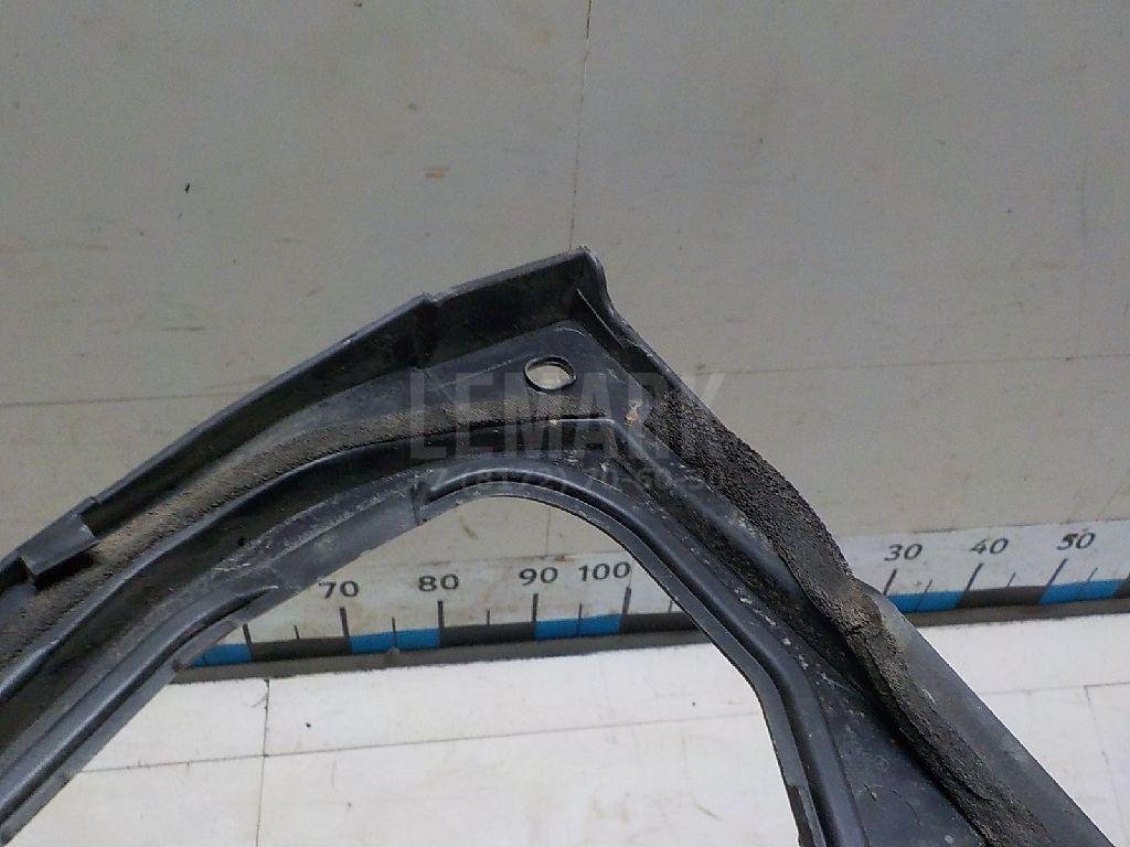 Решетка стеклооч. (планка под лобовое стекло)