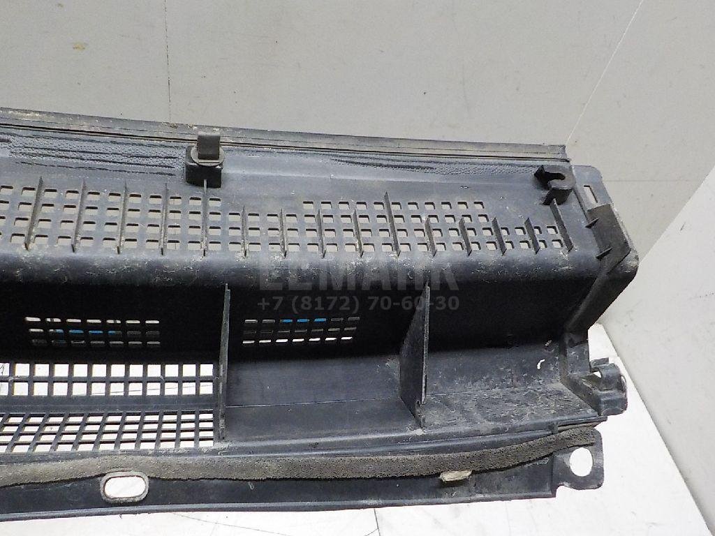 Решетка стеклооч. (планка под лобовое стекло)