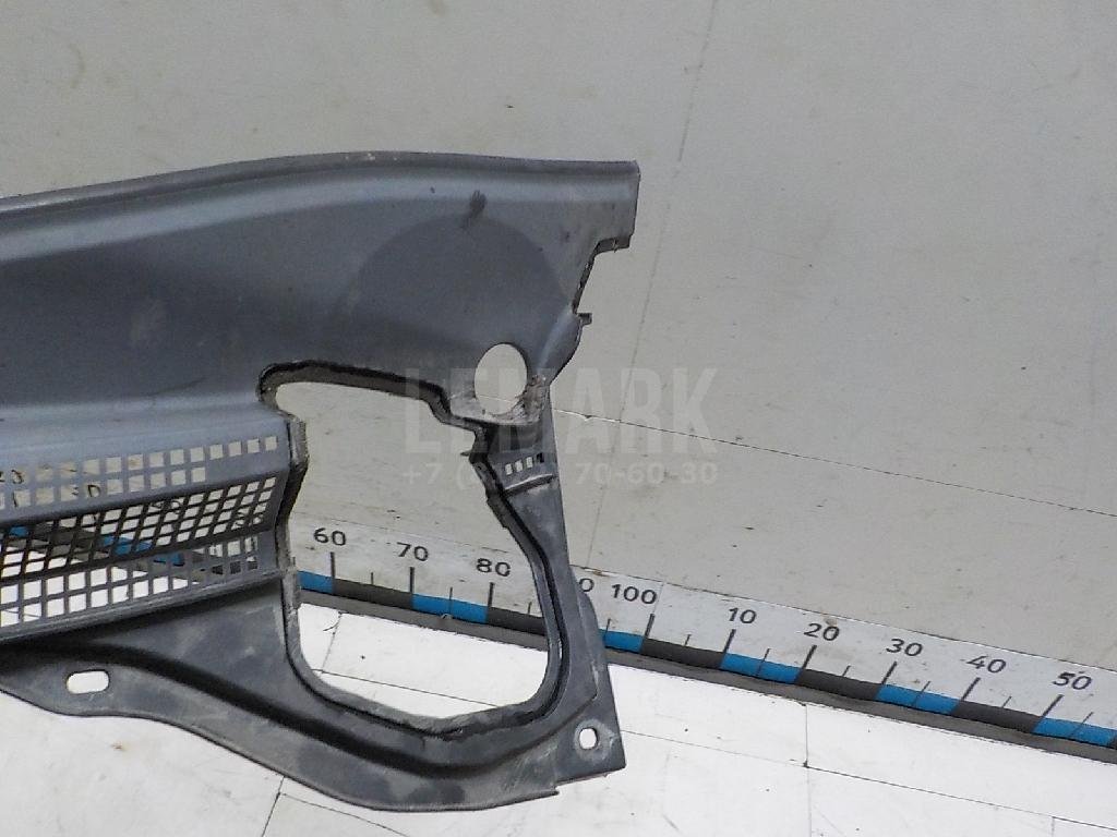 Решетка стеклооч. (планка под лобовое стекло)