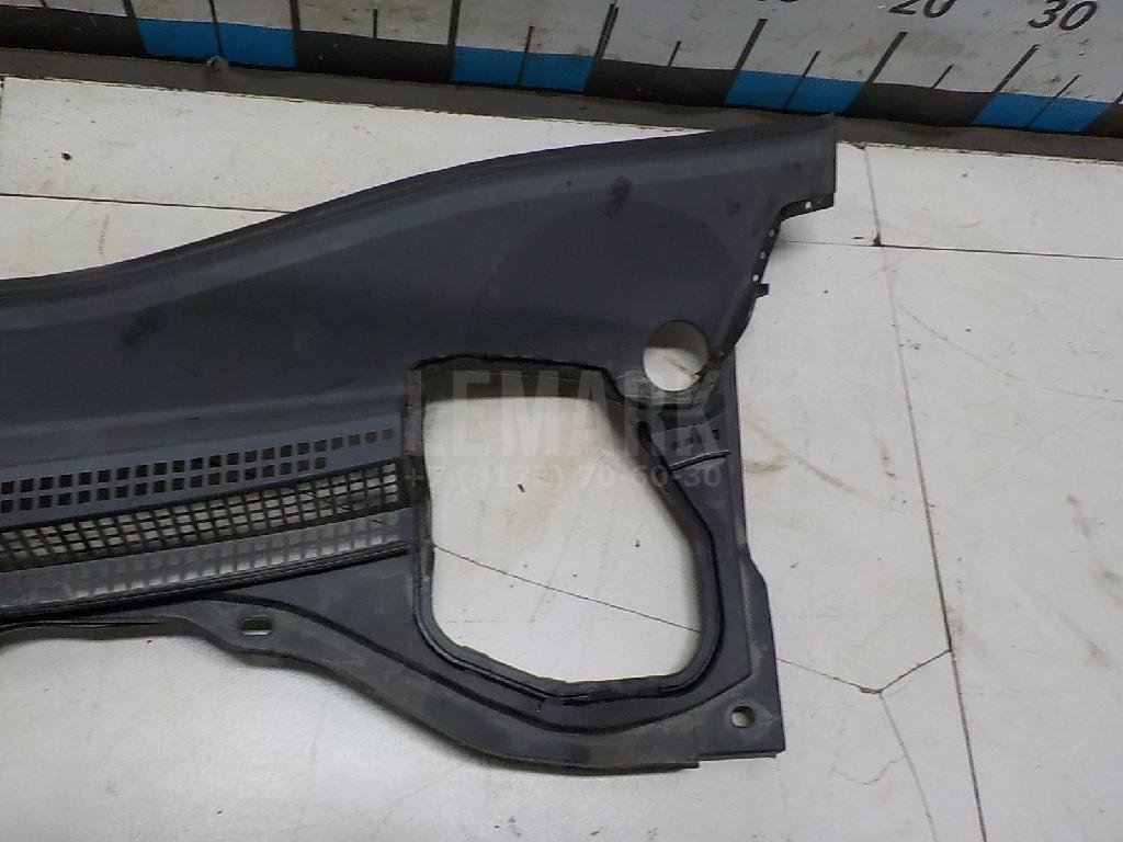 Решетка стеклооч. (планка под лобовое стекло)