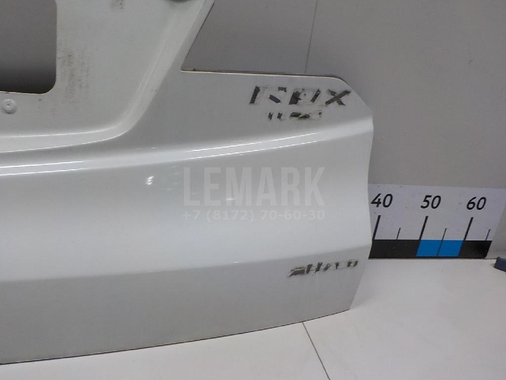 Накладка двери багажника