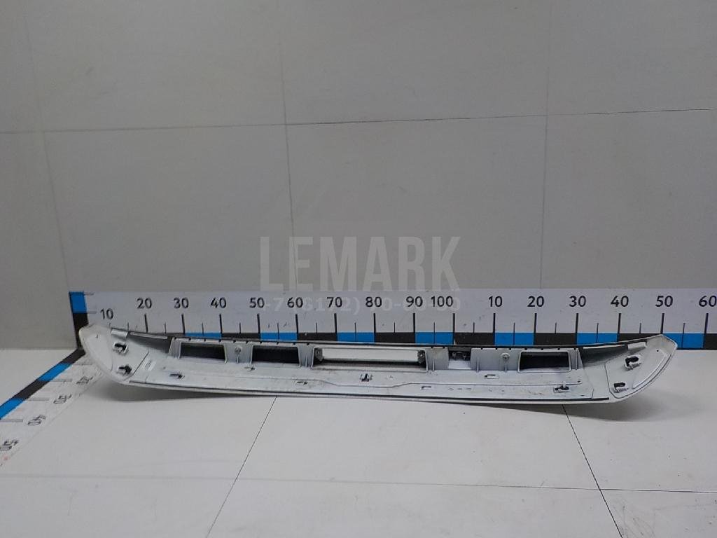 Спойлер (дефлектор) багажника