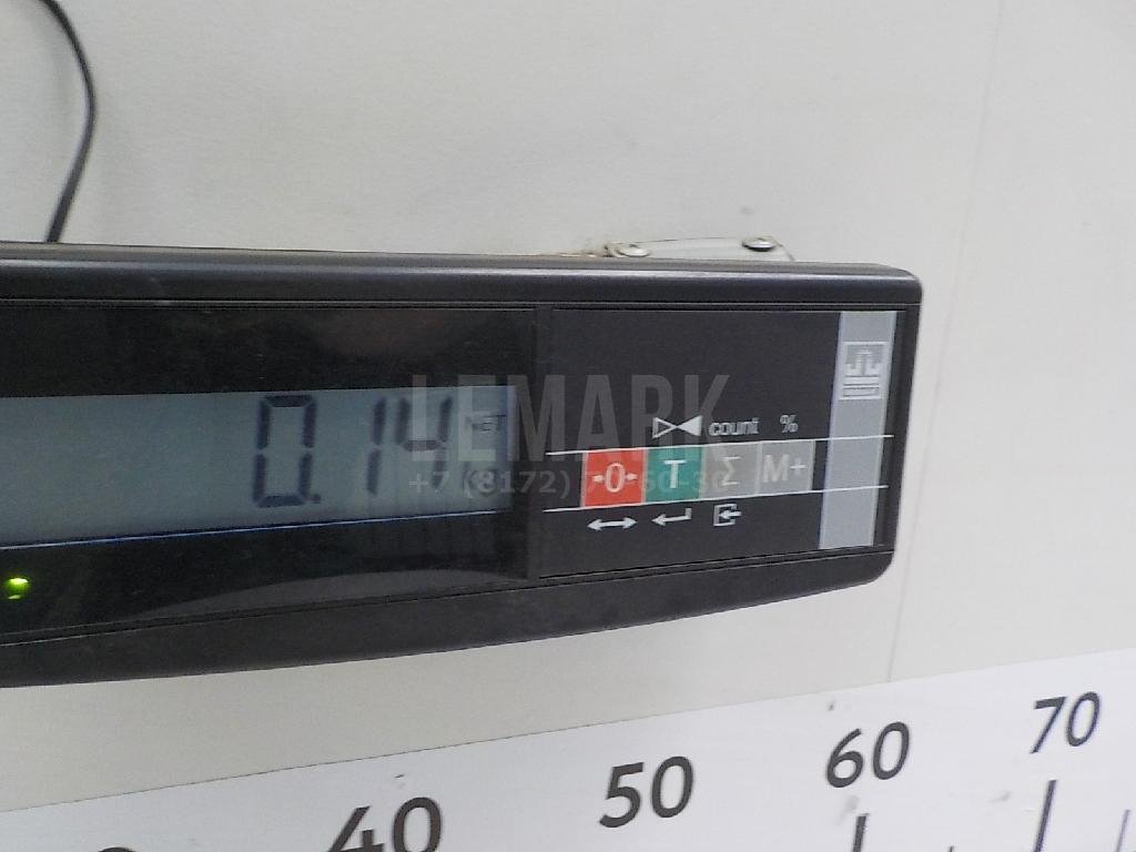 Направляющая стекла двери