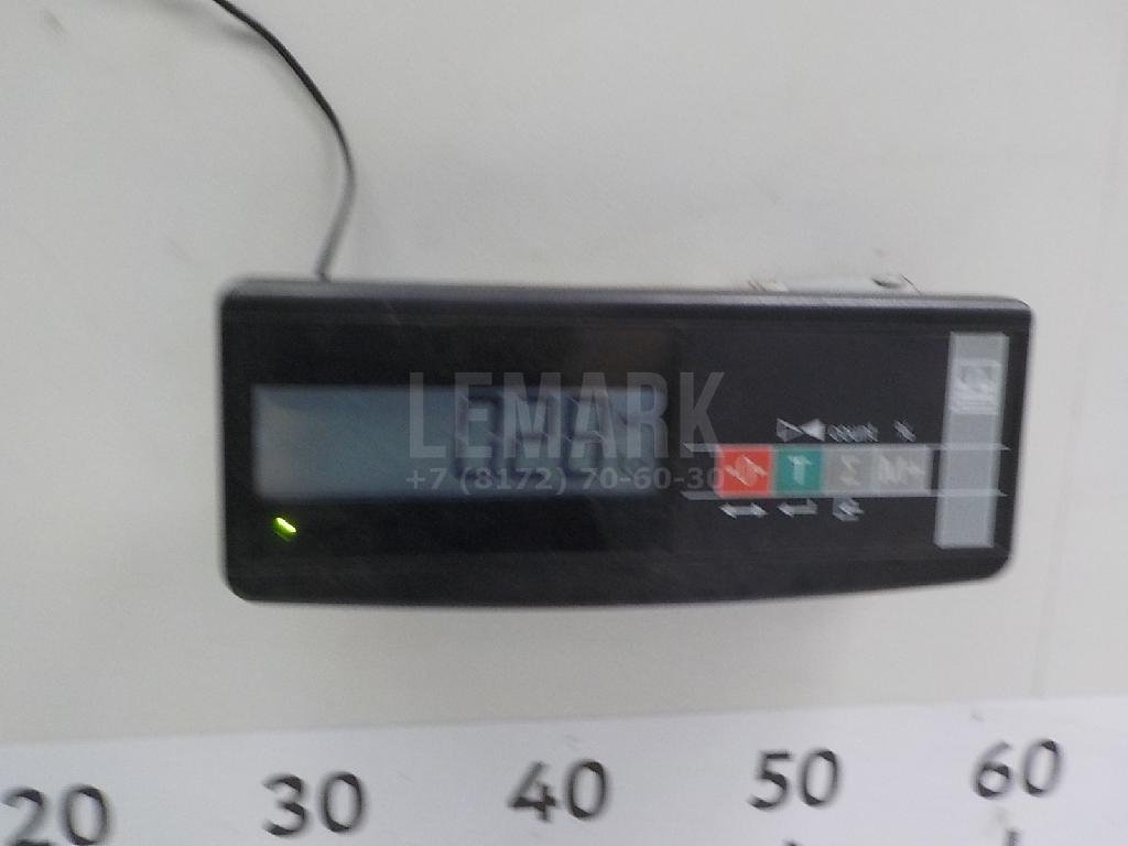 Петля двери багажника