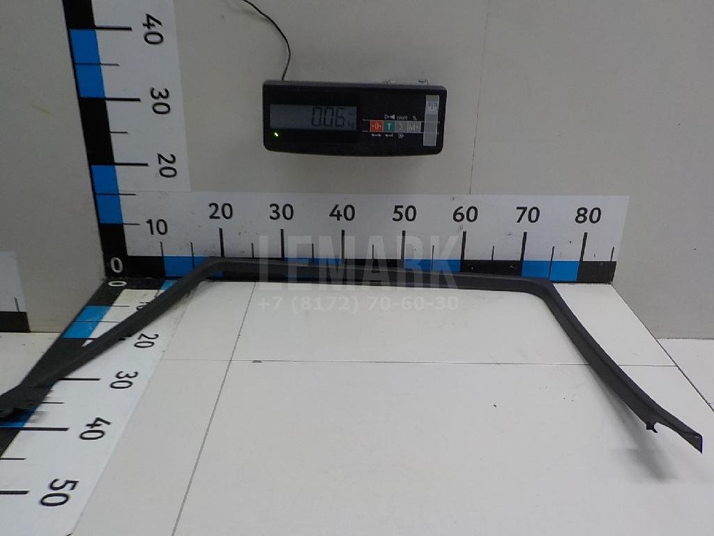 Накладка двери задней левой