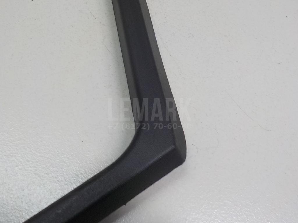 Накладка двери задней левой