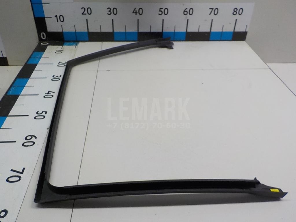 Накладка двери задней левой