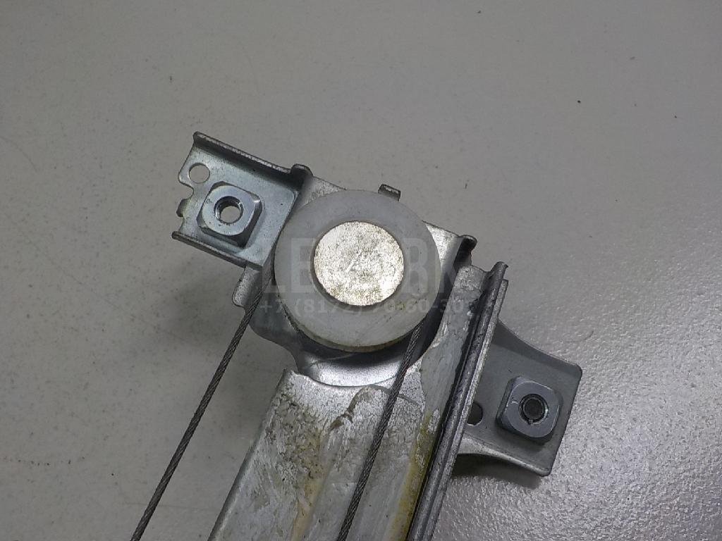 Стеклоподъемник электр. задний левый