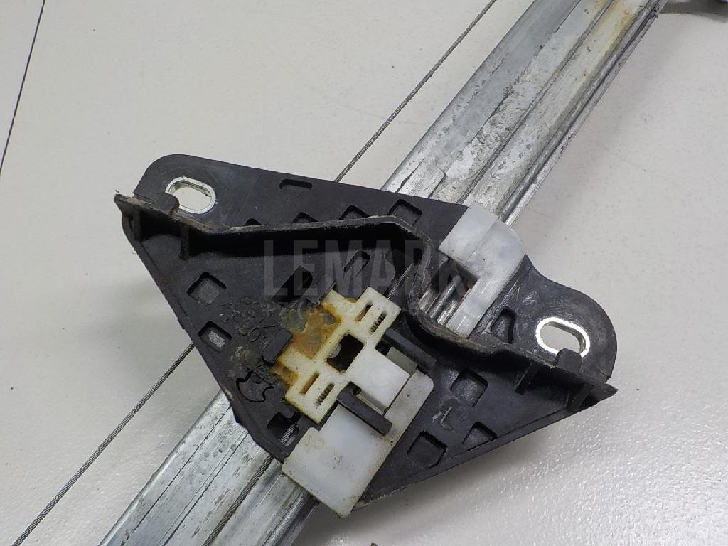 Стеклоподъемник электр. задний левый