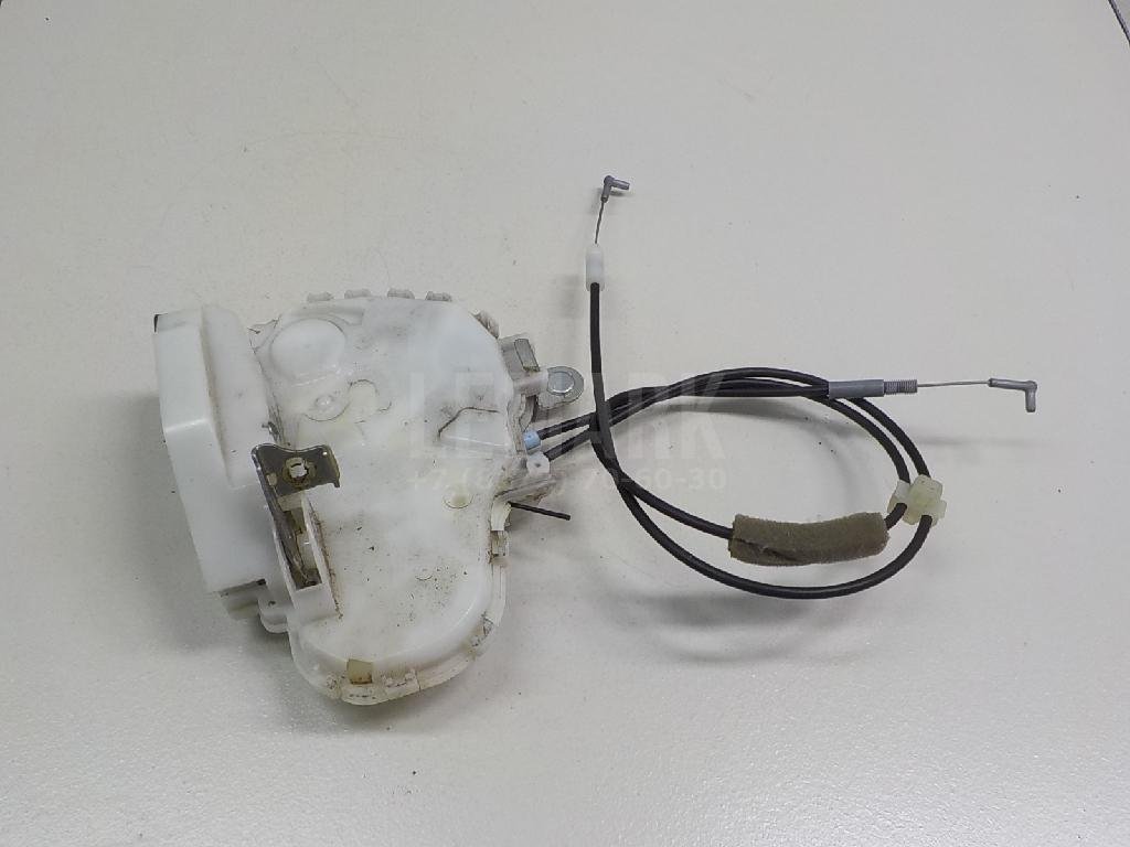 Замок двери задней правой