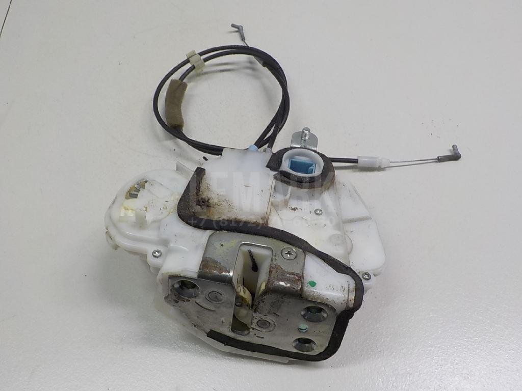 Замок двери задней правой