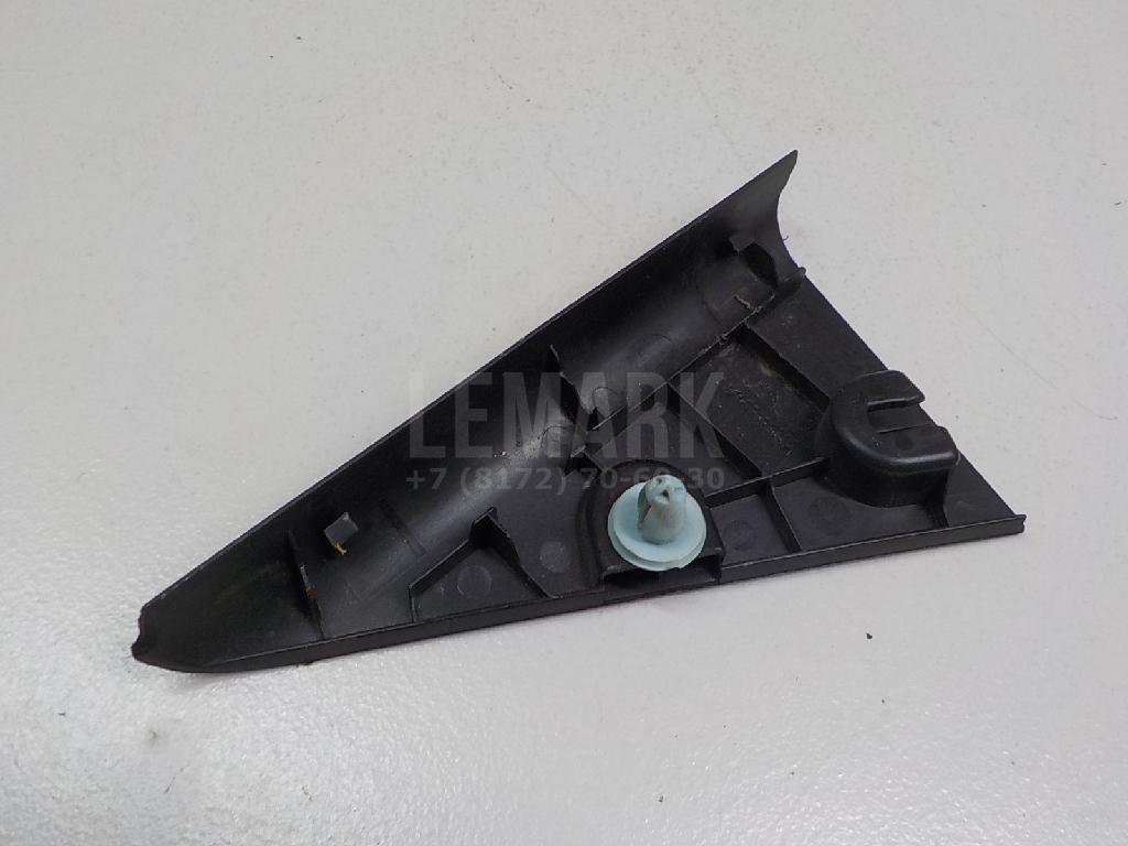 Накладка двери задней правой