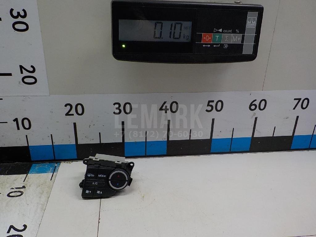 Блок управления климатической установкой