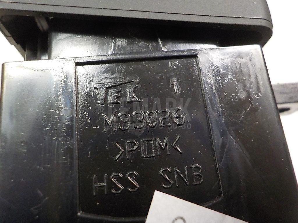 Кнопка обогрева сидений