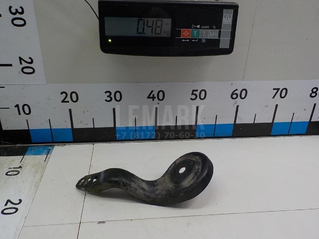 Кронштейн задней балки