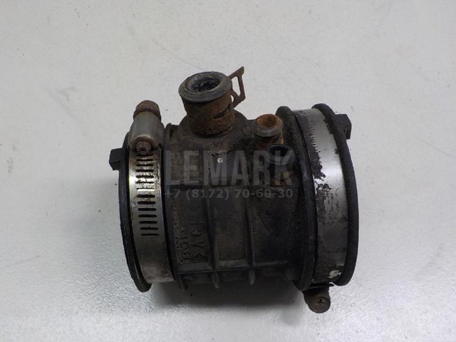 Патрубок интеркулера