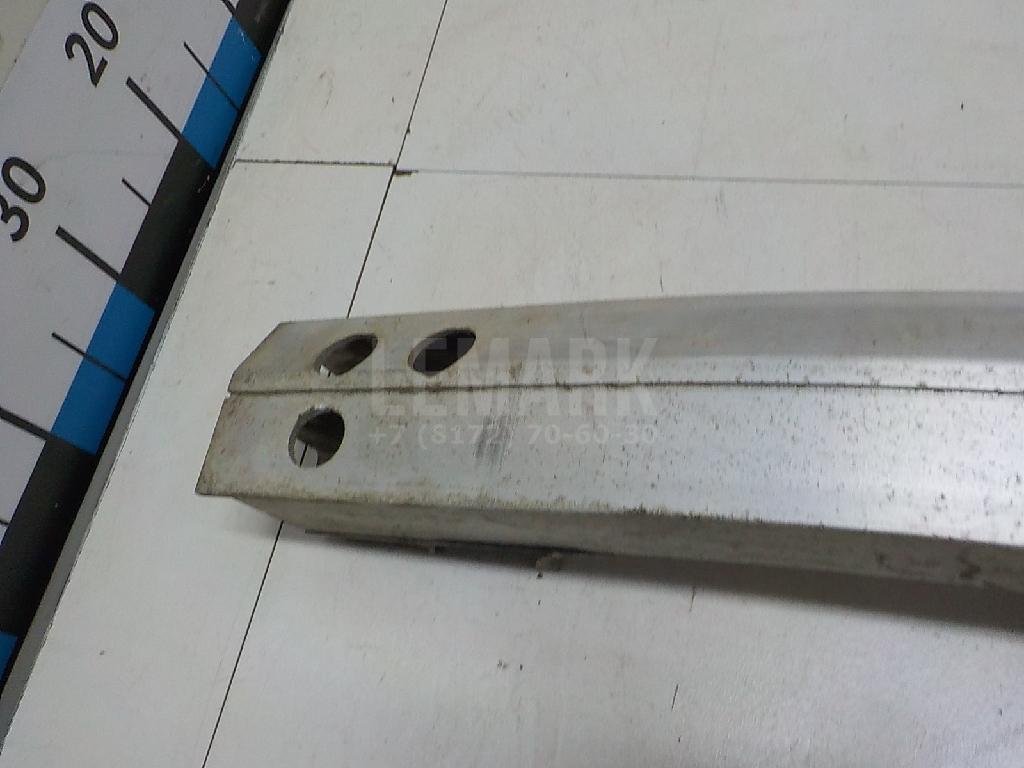 Усилитель заднего бампера