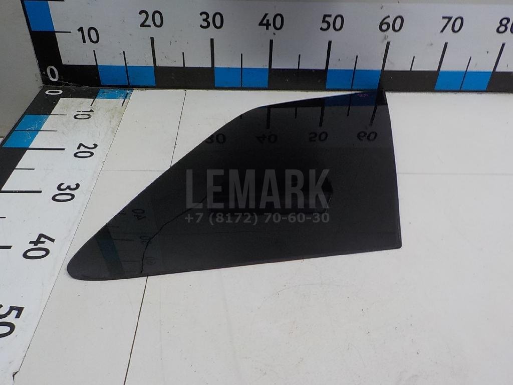 Стекло кузовное глухое правое