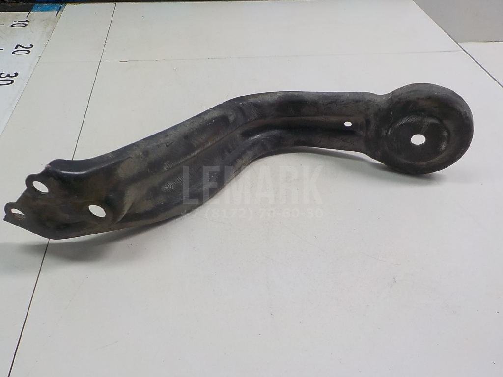 Кронштейн задней балки