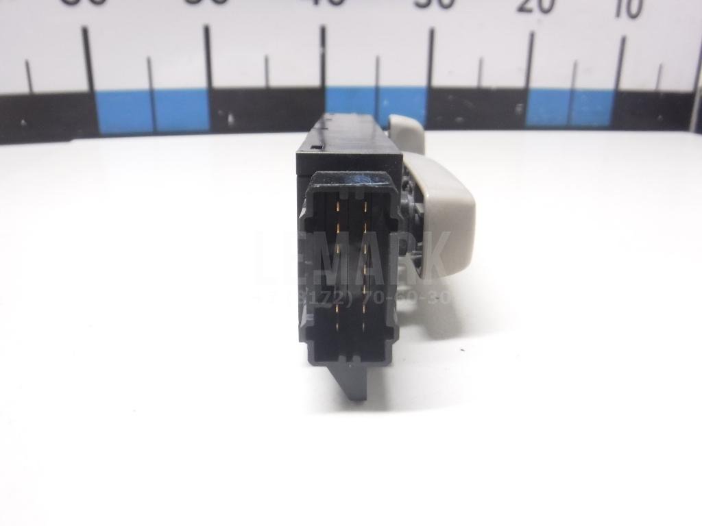 Переключатель регулировки сиденья