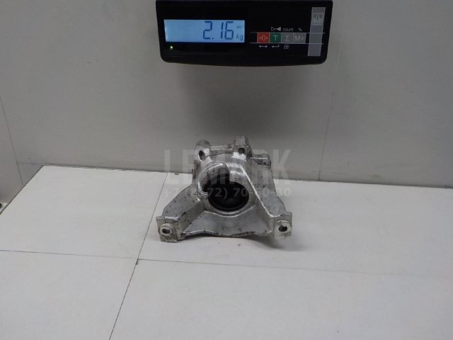 Опора КПП левая