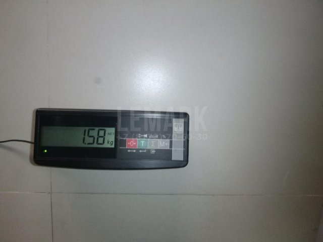 Спойлер (дефлектор) багажника