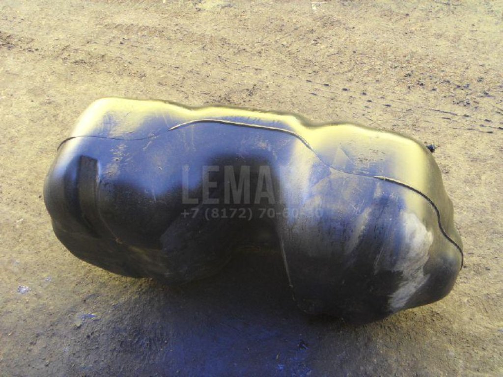 Бак топливный