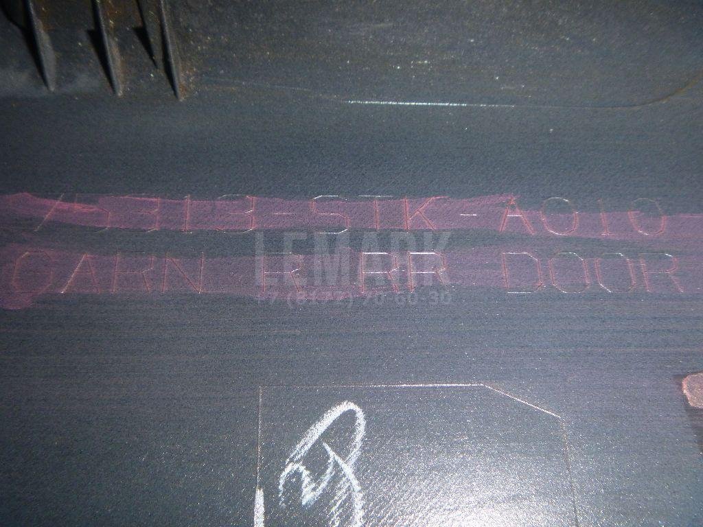 Накладка двери задней правой