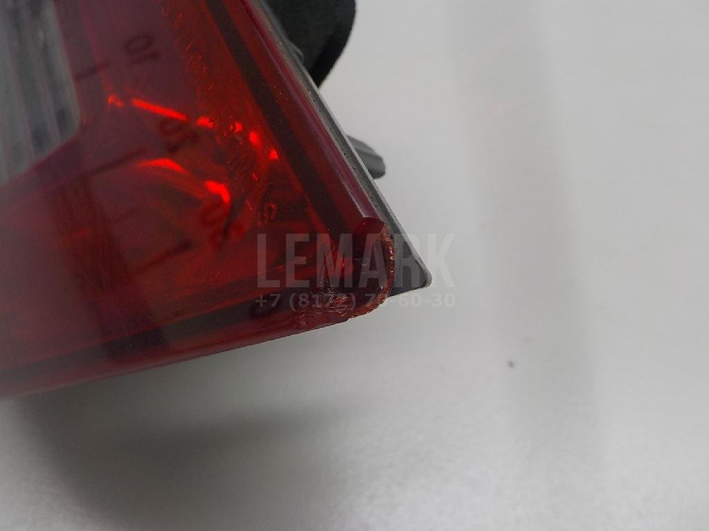 Фонарь задний внутренний правый
