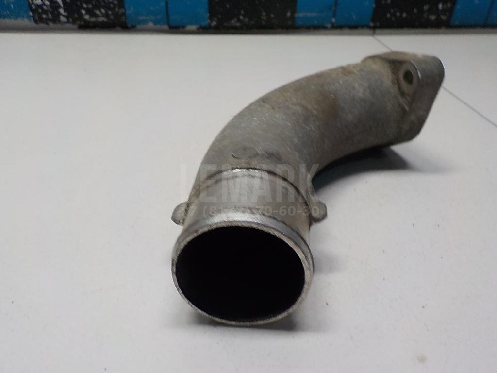 Фланец двигателя системы охлаждения