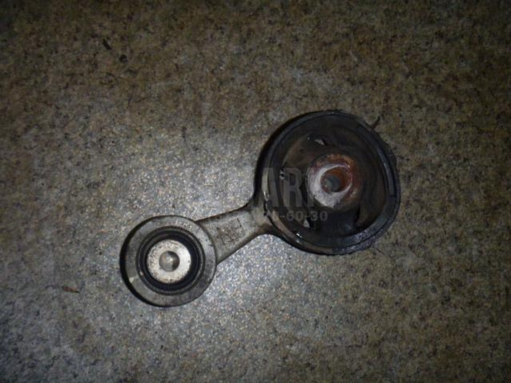 Опора двигателя правая