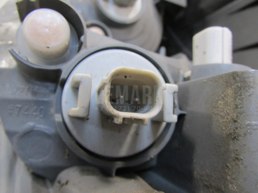 Фонарь задний наружный левый