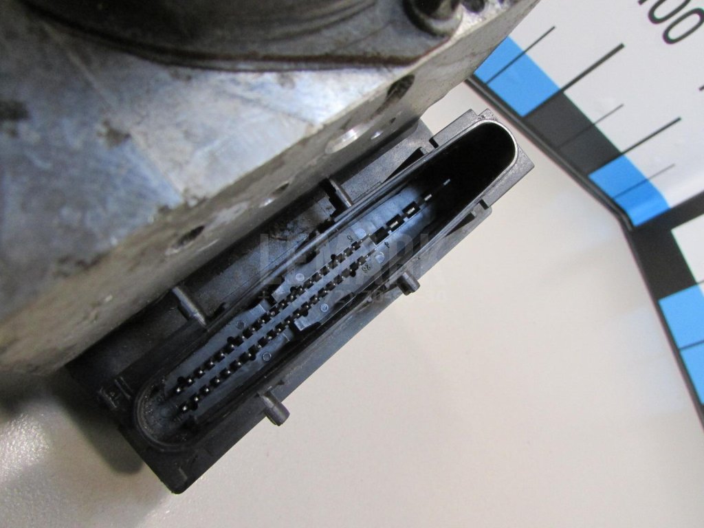 Блок ABS (насос)